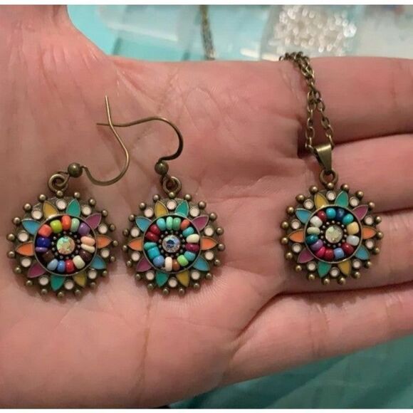 Vintage Round Antique Bronze Distressed Multicolor Floral 3pc set - Picture 2 of 5